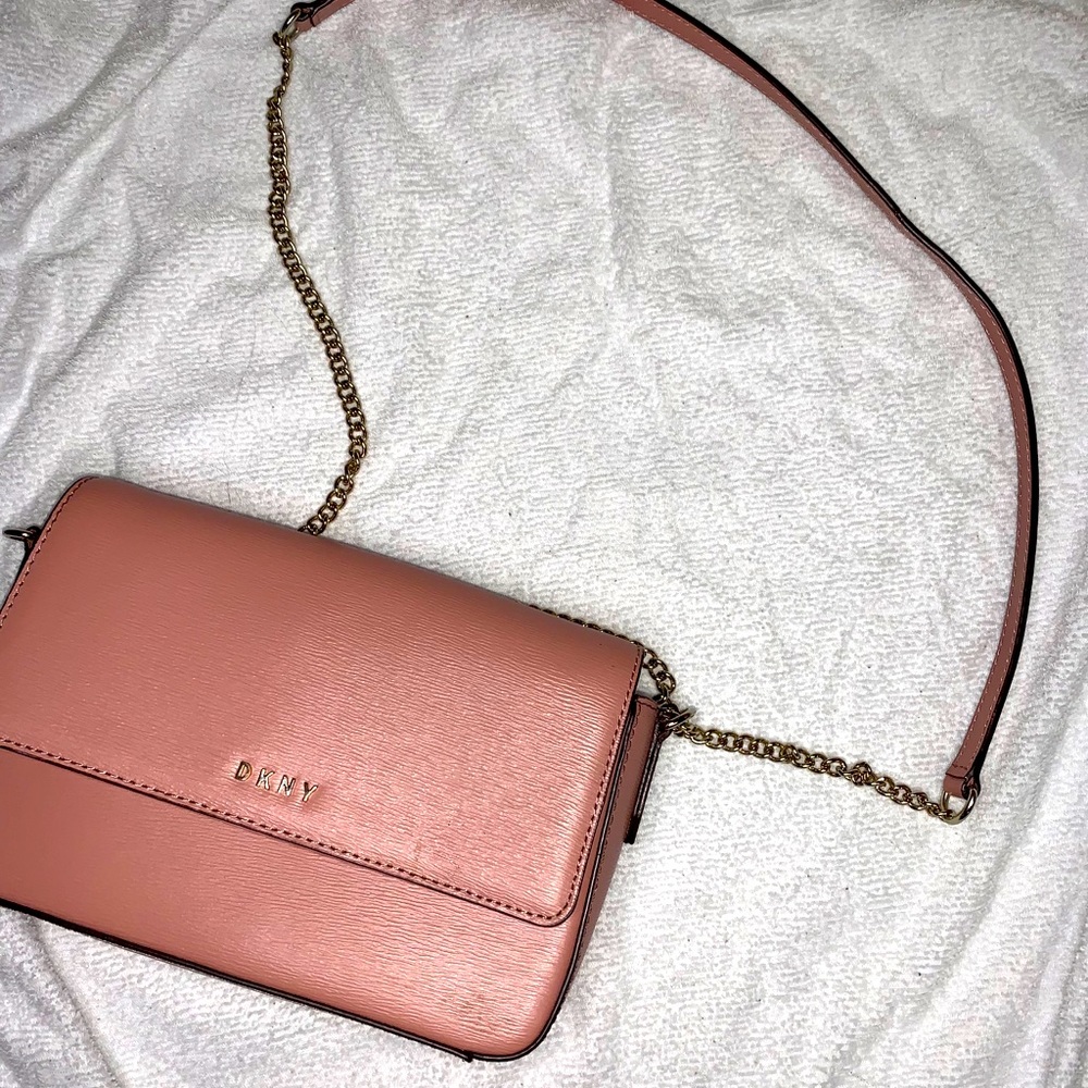 DKNY Chain Crossbody bag